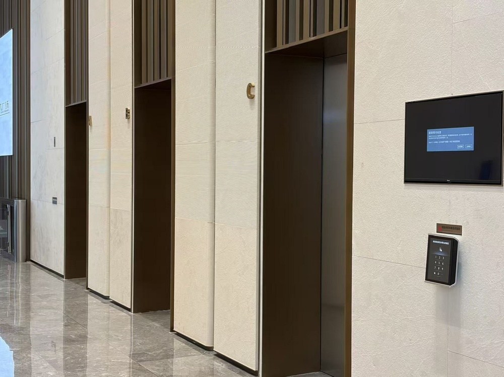 电梯厅1